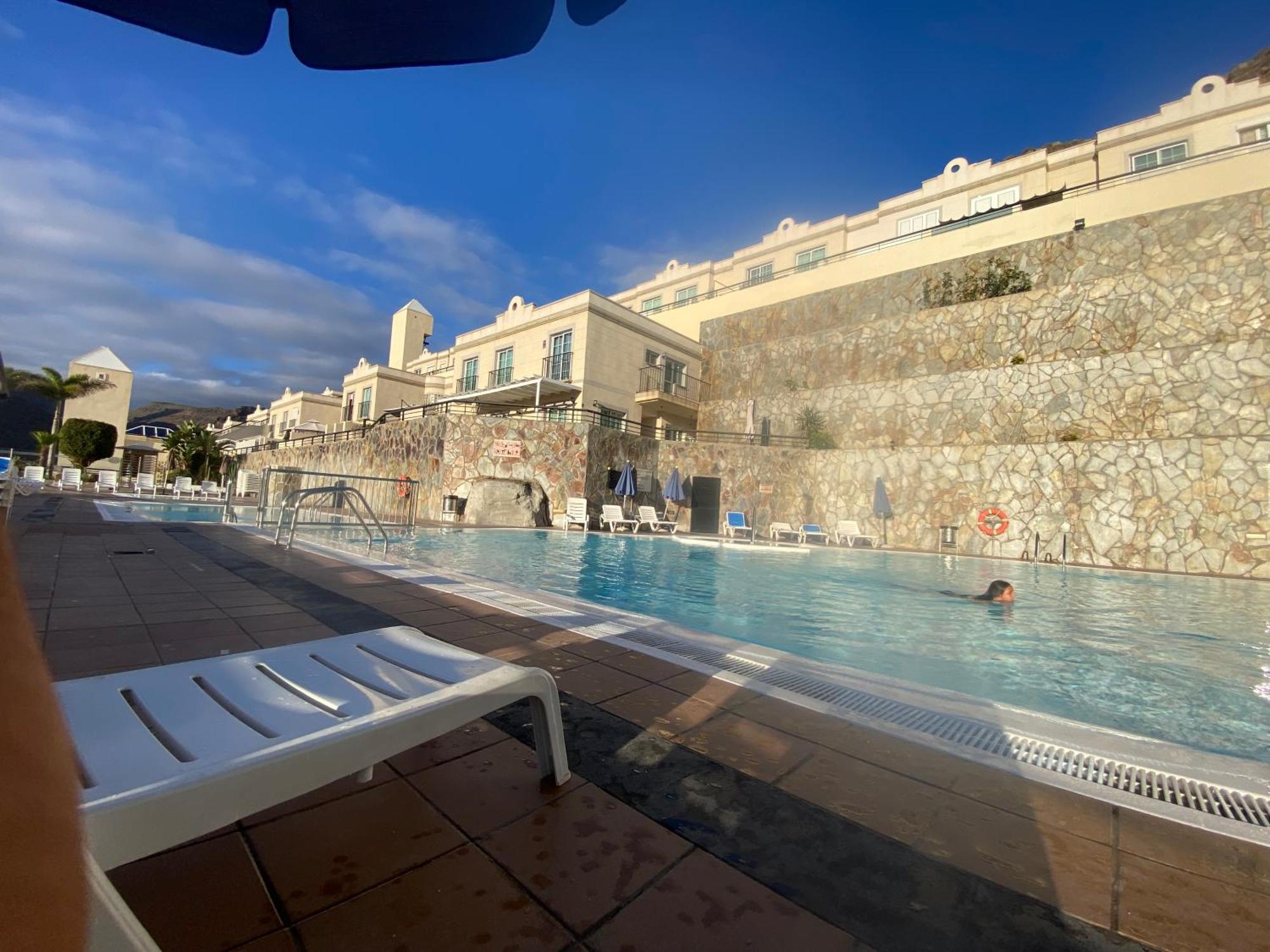 Apartment Comfortable Modern House , And Access To Swimming Pool *